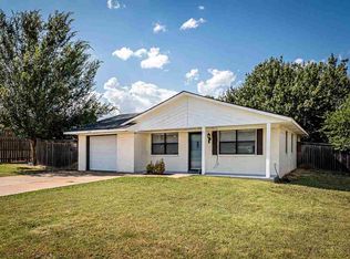 4904 SE Trenton Rd, Lawton, OK 73501