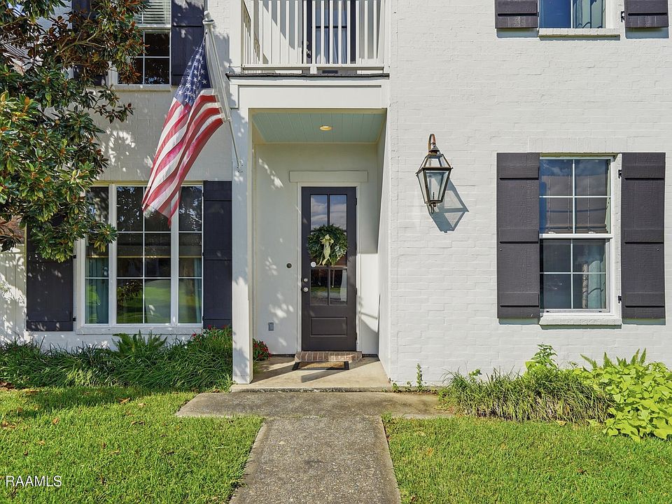 1st image of 406 Harbor Bend Blvd