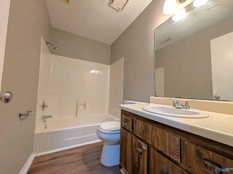 12104 Carriage Ct SE #A — Photo 6