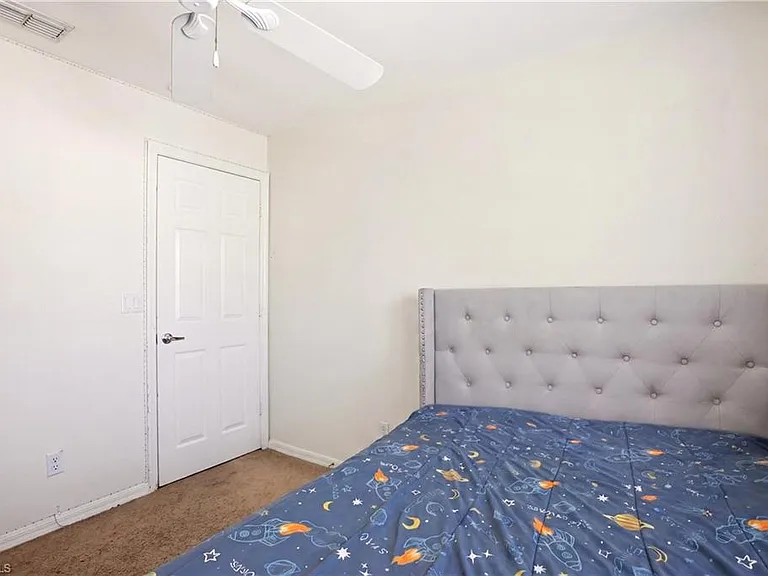 505 Windsor Sq #201 — Photo 33