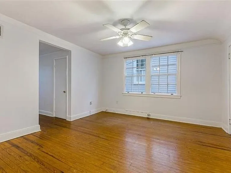 2330 Palmer Ave — Photo 8