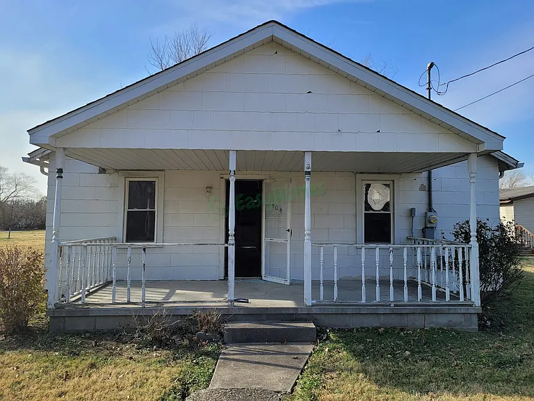 404 N Carroll St — Photo 2