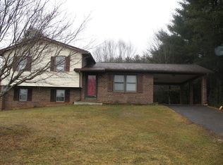 615 Fries Rd, Galax, VA 24333