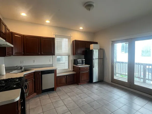 634 Dorchester Ave, Boston, MA