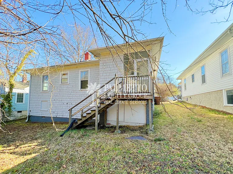 1104 Gregory St — Photo 11