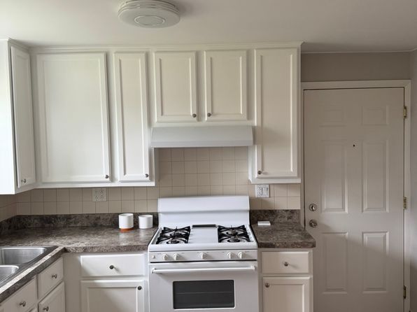 4412 River Rd #2E