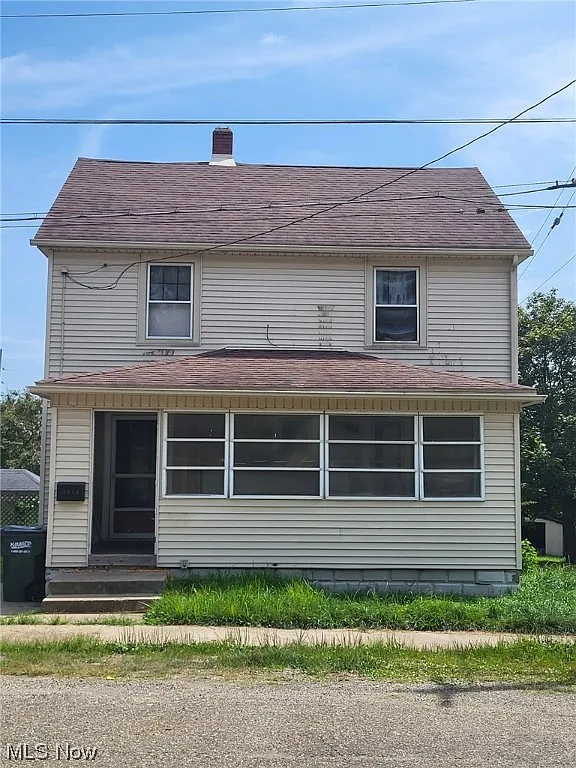1015 Romig Ave photo 1