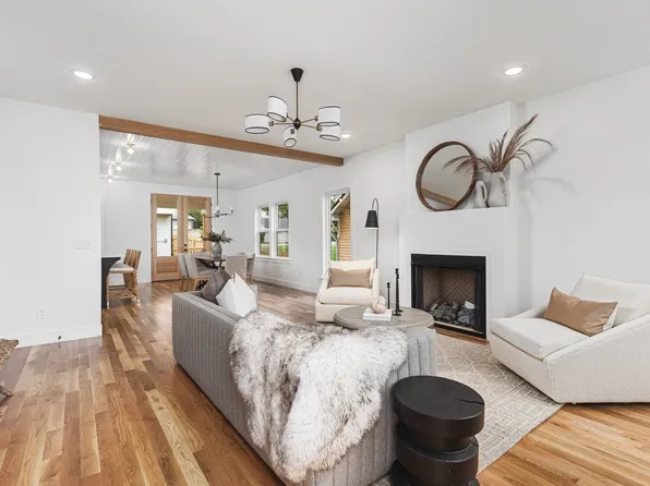 1121B Lischey Ave, Nashville, TN 37207