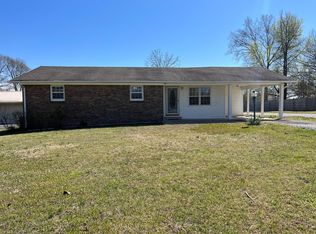 665 Jackson Ave, Florence, AL 35633