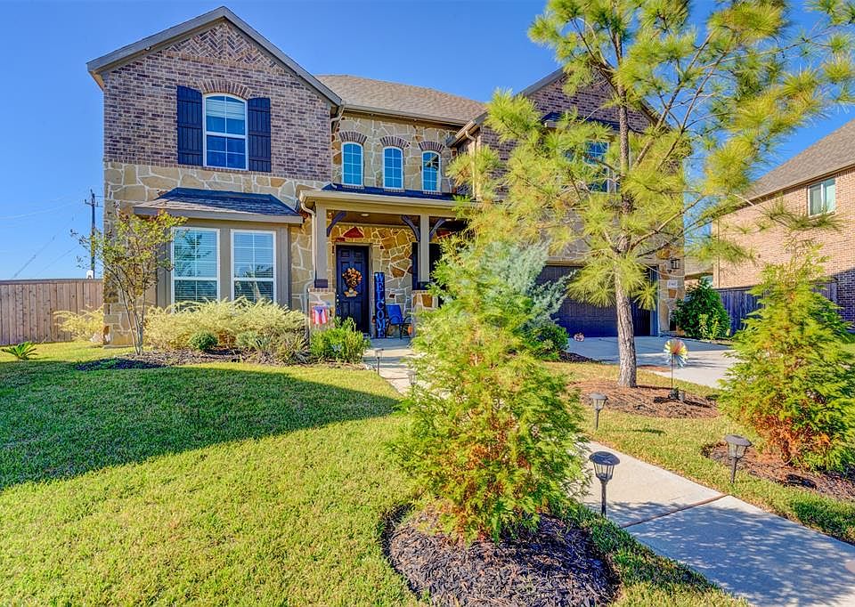 1st image of 2340 Dolan Falls Ln