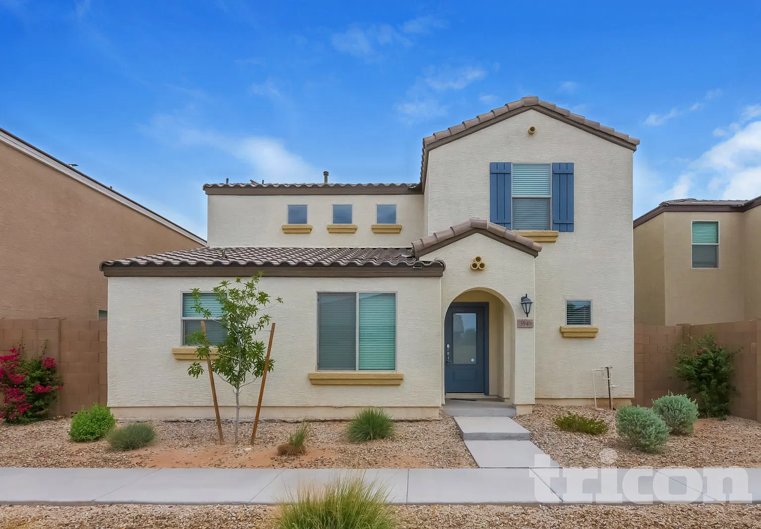3940 S 79th Drive Phoenix AZ — Photo 1