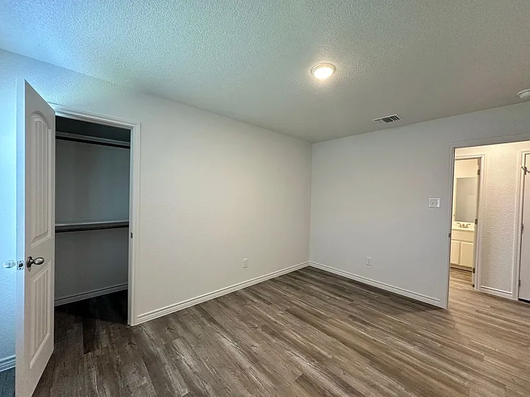 234B Dolphin Dr — Photo 18
