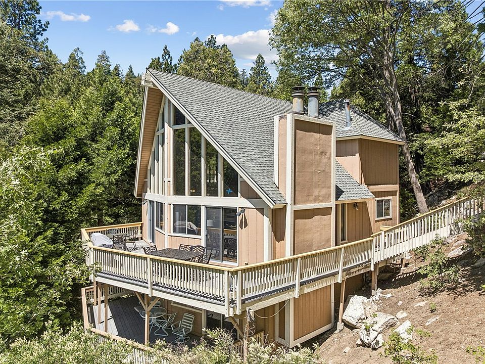 27495 Cedarwood Dr, Lake Arrowhead, CA 92352 | MLS #IG26103052