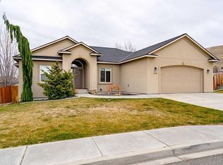 1206 Kensington Way, Richland, WA