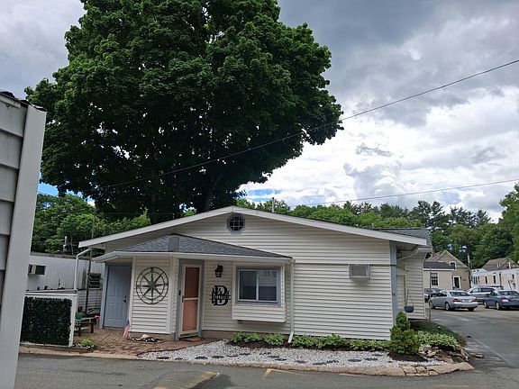 2nd image of 41 Pine St #16