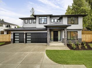 660 NE Hood Ct, Hillsboro, OR 97124