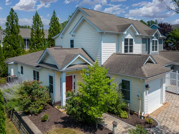 6 Chamberlain Loop, Lexington, VA 24450