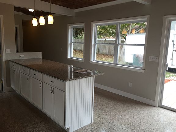 5th image of 5553 W Bayshore Dr