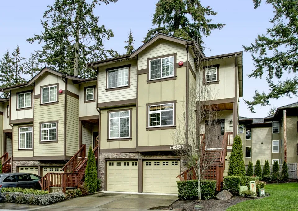 15200 NE 15th Pl