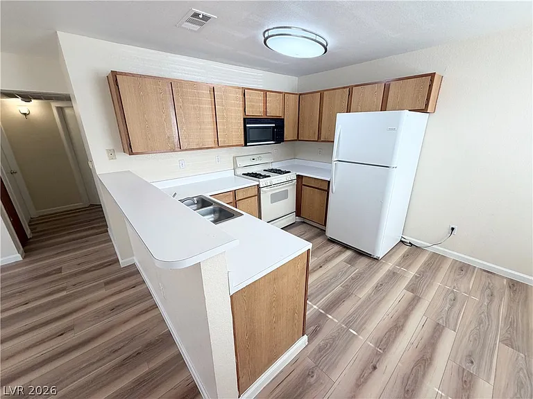 4648 Krissylouise Way #A — Photo 6