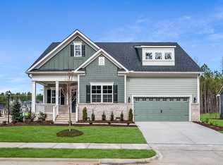 132 Silent Bend Dr, Holly Springs, NC 27540