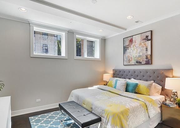 4th image of 1851 N Winnebago Ave #1S