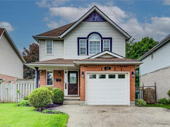 702 Elgin St N, Cambridge, ON N1R 7W6
