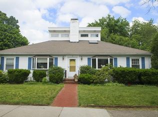 18 Troy Ln #A, Newton, MA 02468