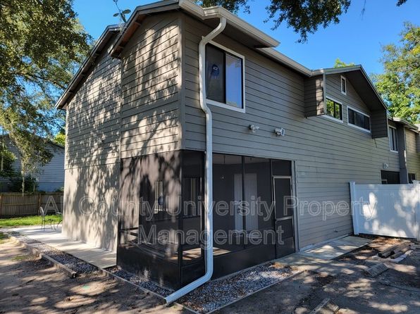 207 SW 6th Ave