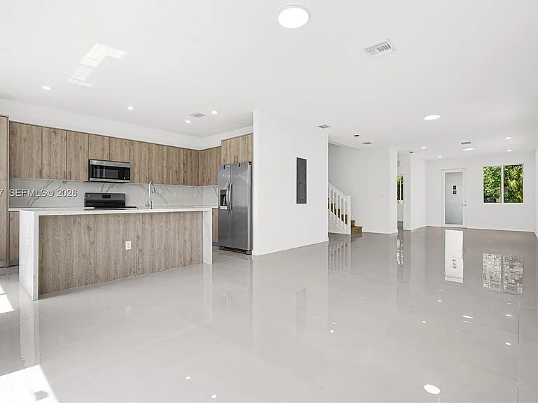 22432 SW 125th Ave — Photo 5