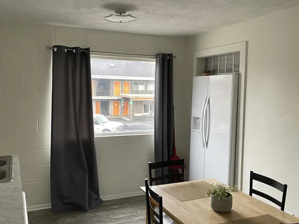 523 S Jackson St #A, Moscow, ID 83843