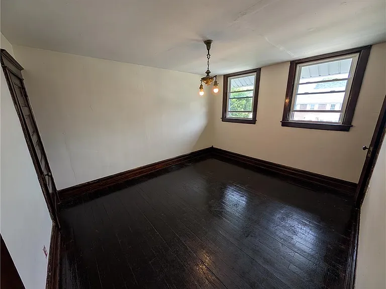 2132 Lincoln Ave — Photo 12