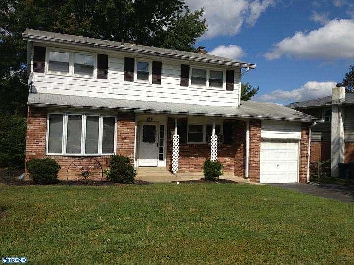 1st image of 128 Rockrose Dr