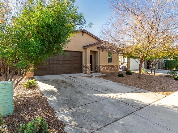 3rd image of 361 W NIKITA Drive
