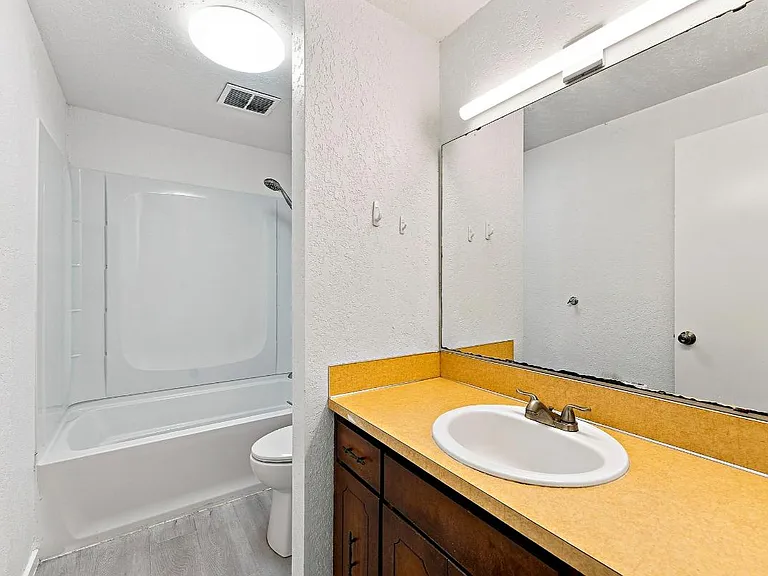 7100 Hawks Prairie Rd NE #A — Photo 29