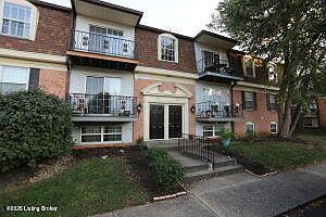 1st image of 208 Flanders Ct APT 3