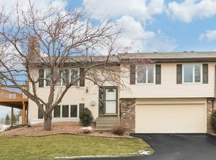 9220 Harbor Ln N, Maple Grove, MN 55369