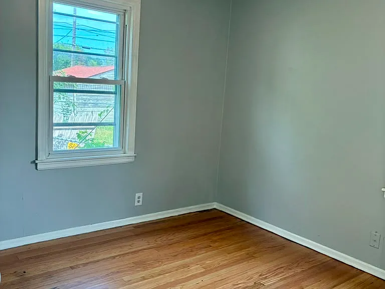4628 N 24th Pl — Photo 12