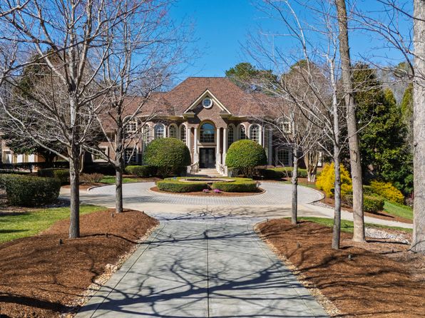 2421 Acanthus Dr, Wake Forest, NC 27587