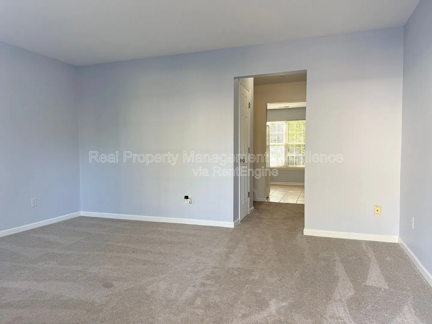 1 bed, 1.0 bath, $675 — Photo 2