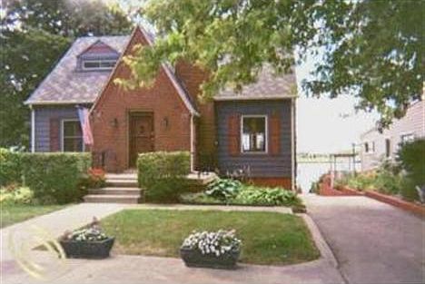 1st image of 37 Gratiot Blvd