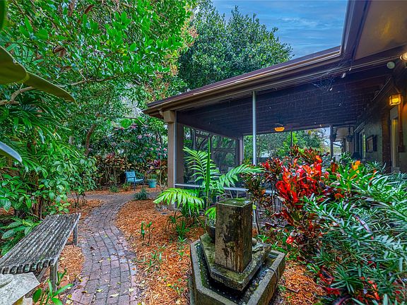 3rd image of 1713 SW 13th Court