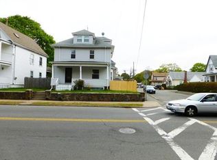 586 Eastern Ave, Lynn, MA 01901
