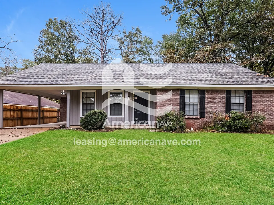 1472 Bass Ave