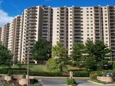 309 Yoakum Py #911, Alexandria, VA, 22304