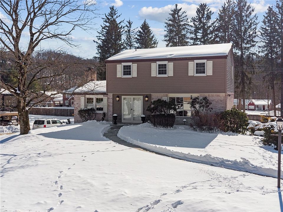 1st image of 3702 Gleneagle Dr
