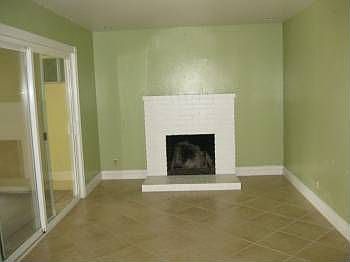 2nd image of 210 Shasta St