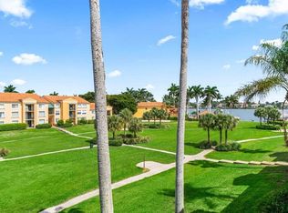 157 Yacht Club Way APT 304, Hypoluxo, FL 33462