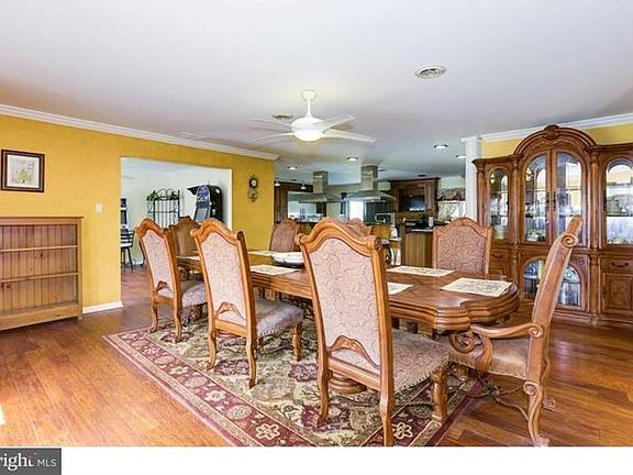 5th image of 619 Sunhaven Dr
