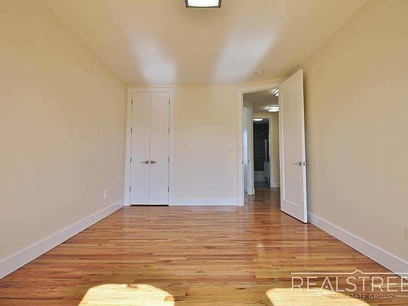 5th image of 85 Eastern Pkwy APT 6